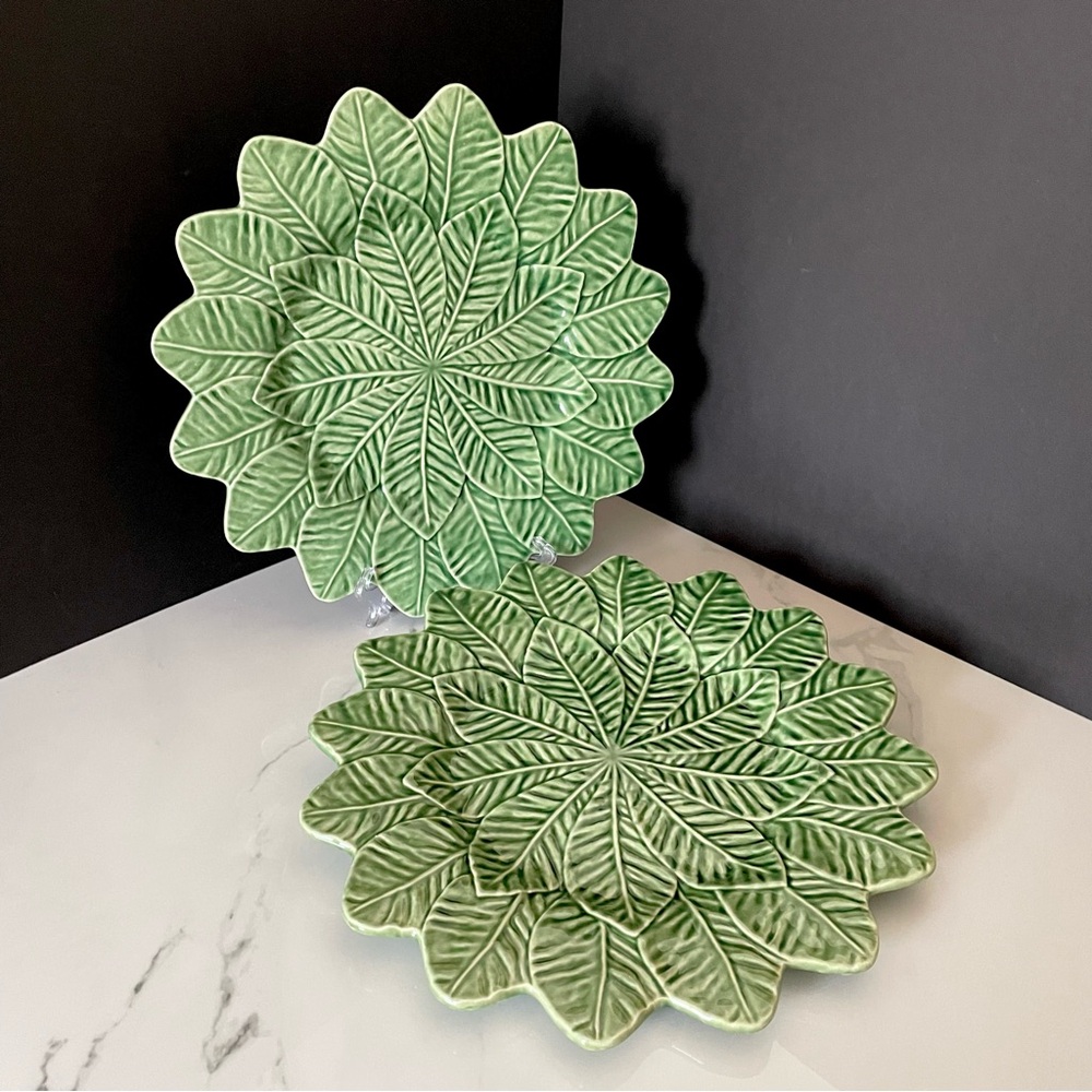 SET of 2 Lemon Leaf 13" Chargers - Bordallo Pinheiro